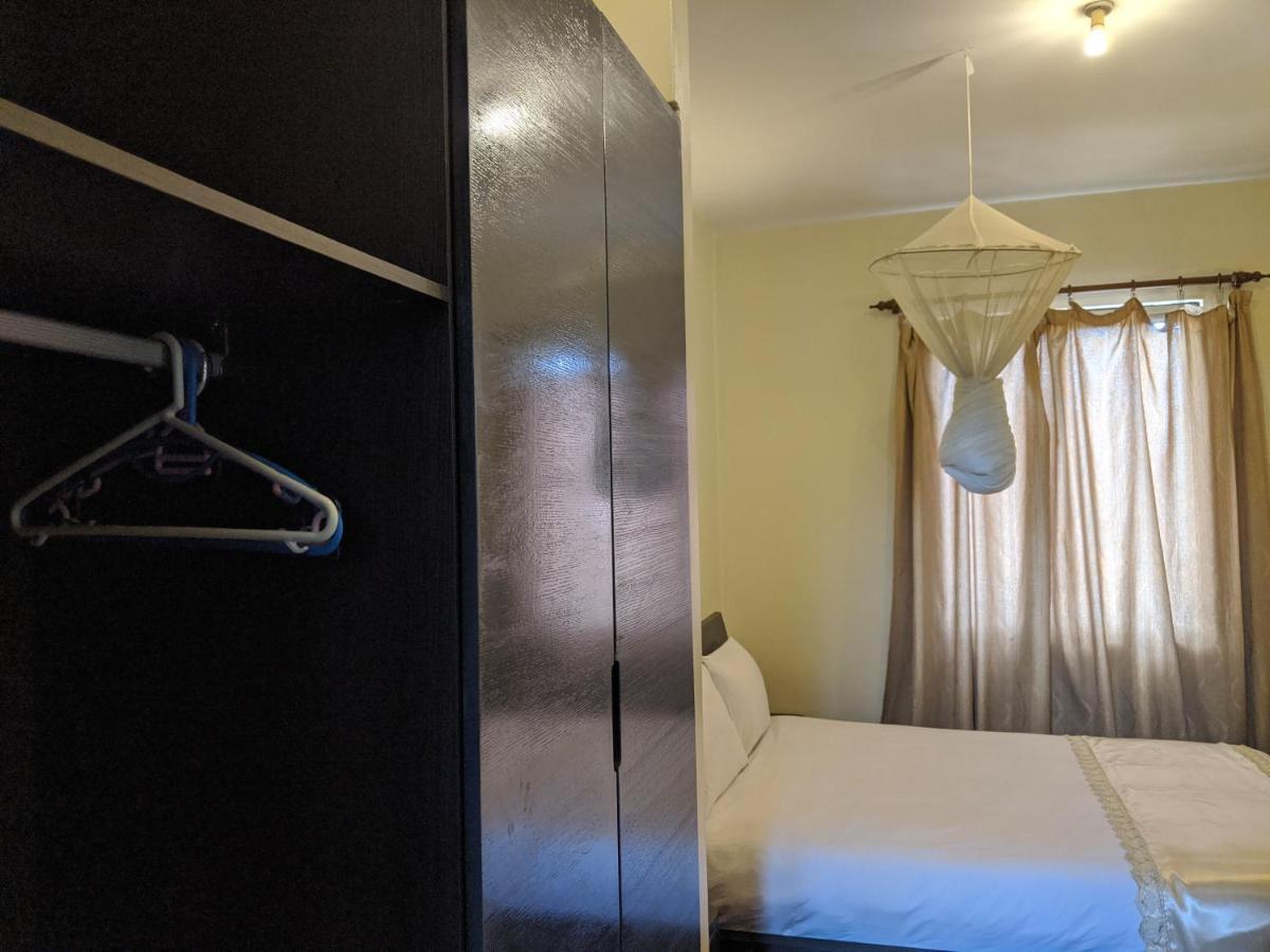 Prestige Hotel Suites 캄팔라 외부 사진