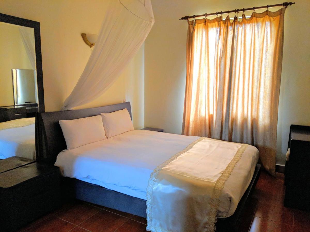 Prestige Hotel Suites 캄팔라 외부 사진